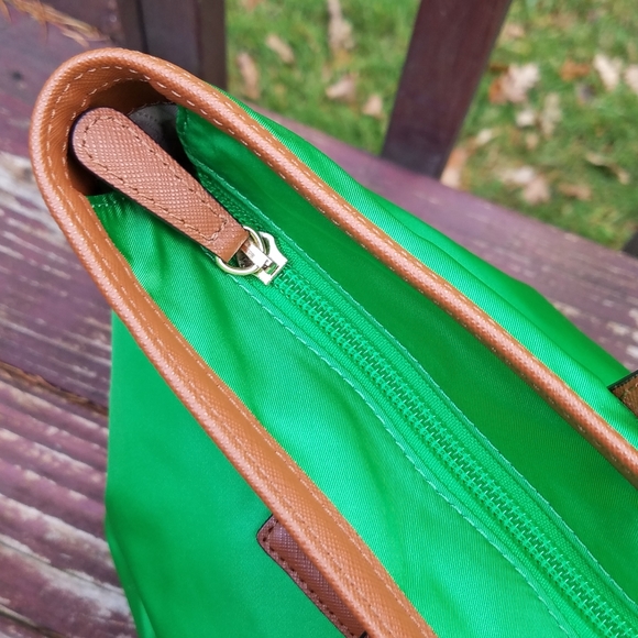 Michael Kors Green Kempton Tote Bag - Picture 5 of 15